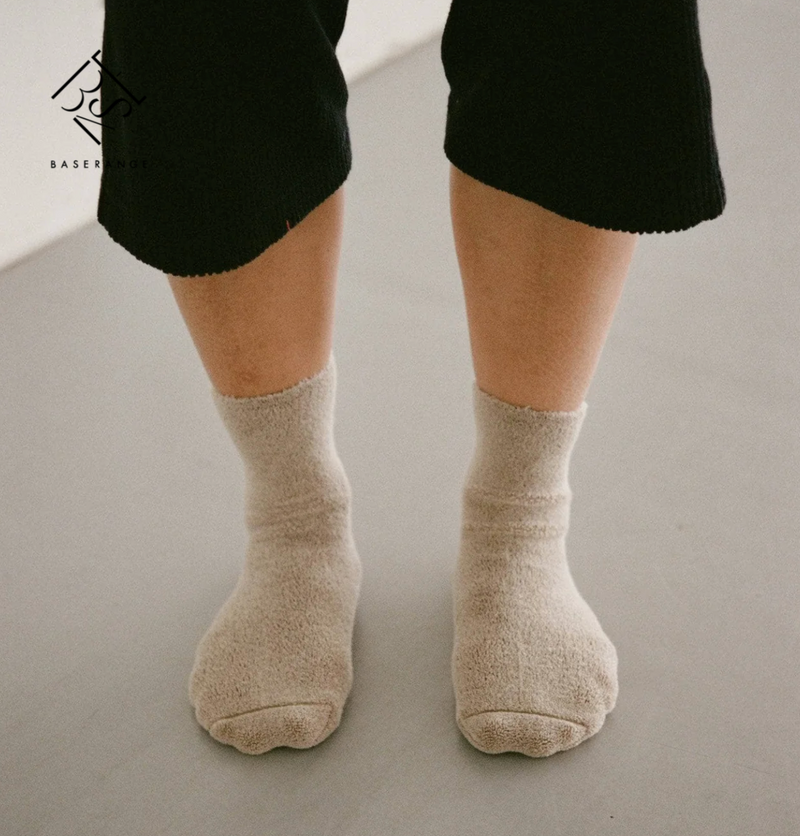 Buckle Overankle Socks